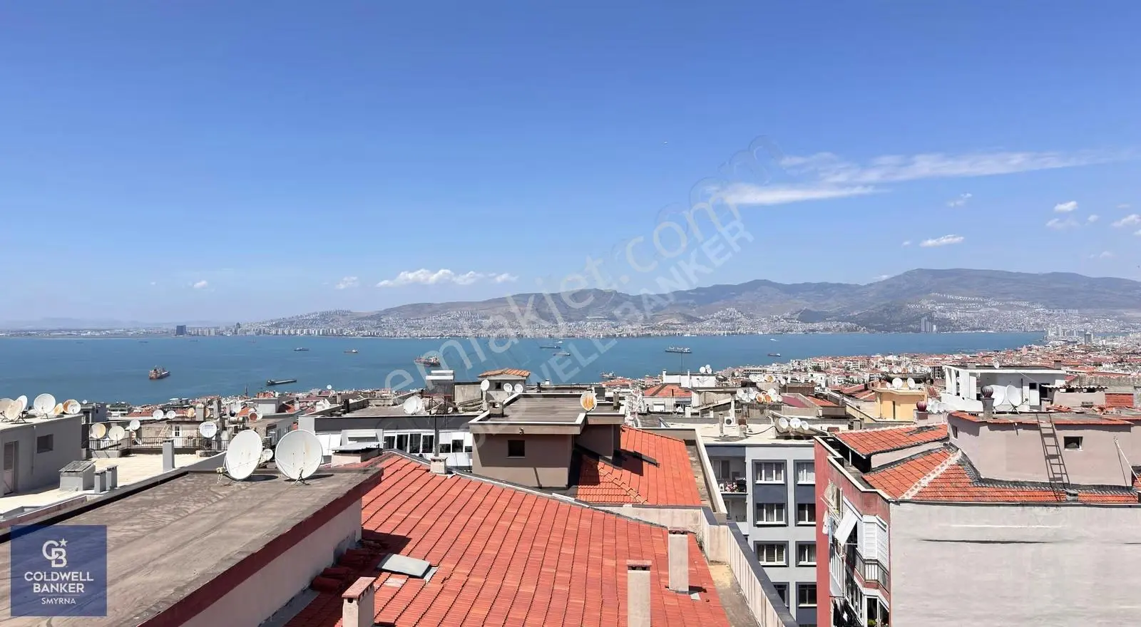 Yeşilyurt Polat Caddesinde Deniz Manzaralı 3+1 Daire - Görsel 5