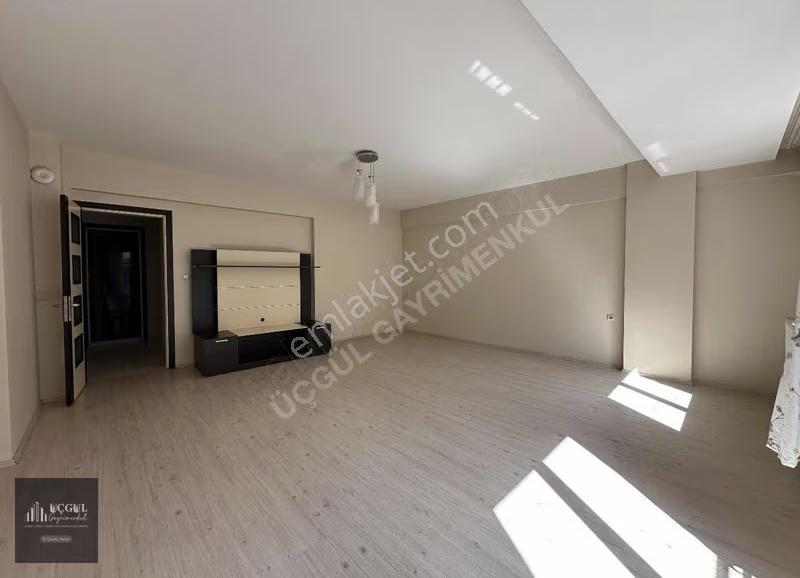 İstiklal De Geniş 125 M2 2+1 Kiralık Daire - Görsel 6