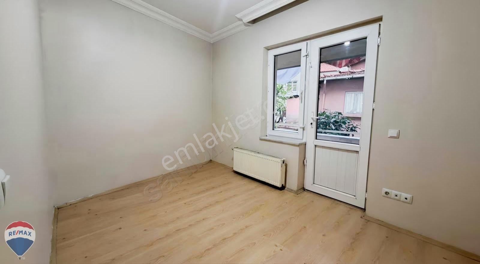 Remax Mavi'den Adapazarı Orta Mahalle'de Kiralık 2+1 Daire - Görsel 26