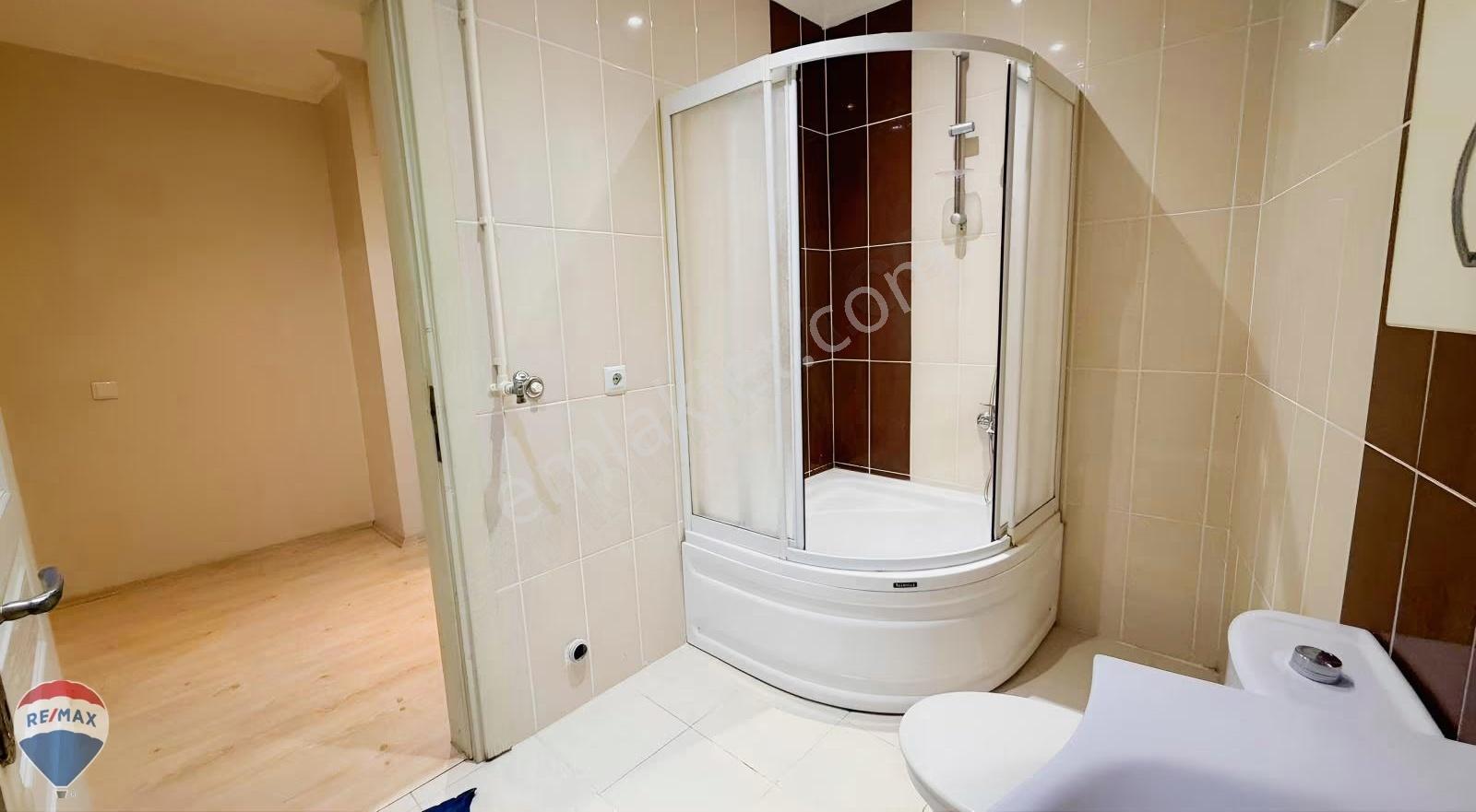 Remax Mavi'den Adapazarı Orta Mahalle'de Kiralık 2+1 Daire - Görsel 24