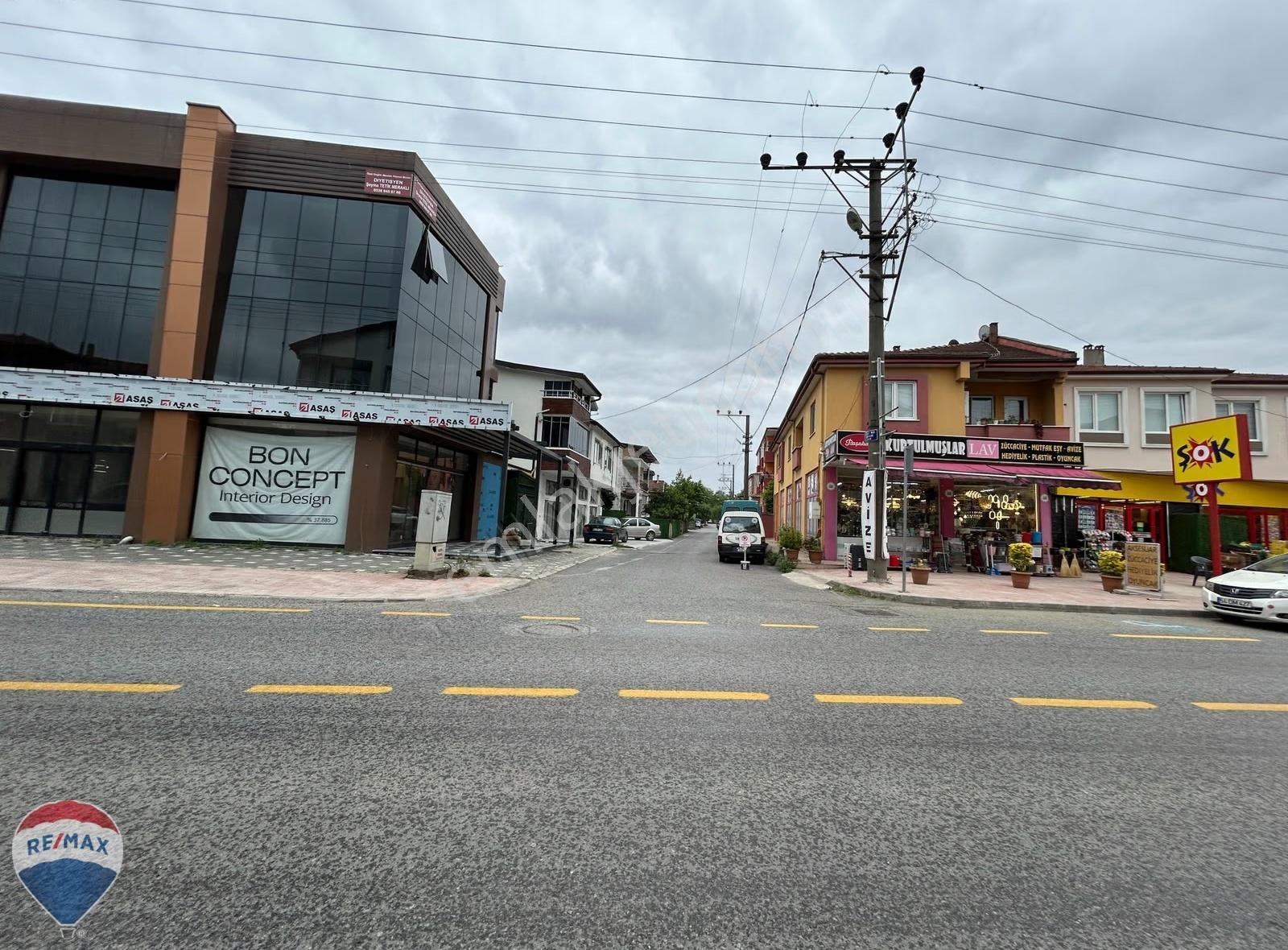 Remax Erdoğan Kozan'dan Serdivan'da Bahçe Kullanımlı, 3+1, Daire - Görsel 25