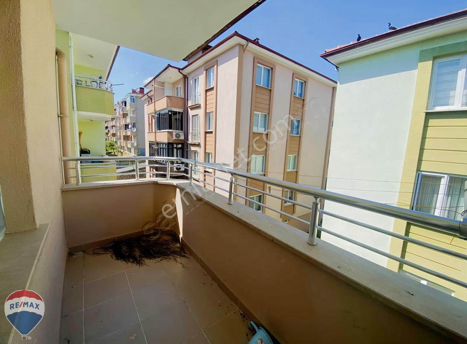 Remax Maviden Camilide Panaromik Manzaralı Geniş 3+1 Daire - Görsel 16