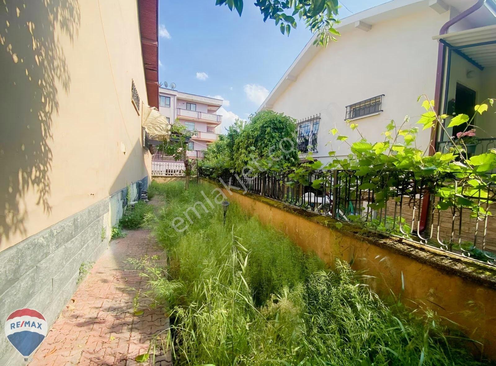 Remax Maviden Şehrin Merkezinde Ticari+konut İmarlı Müstakil Ev - Görsel 3