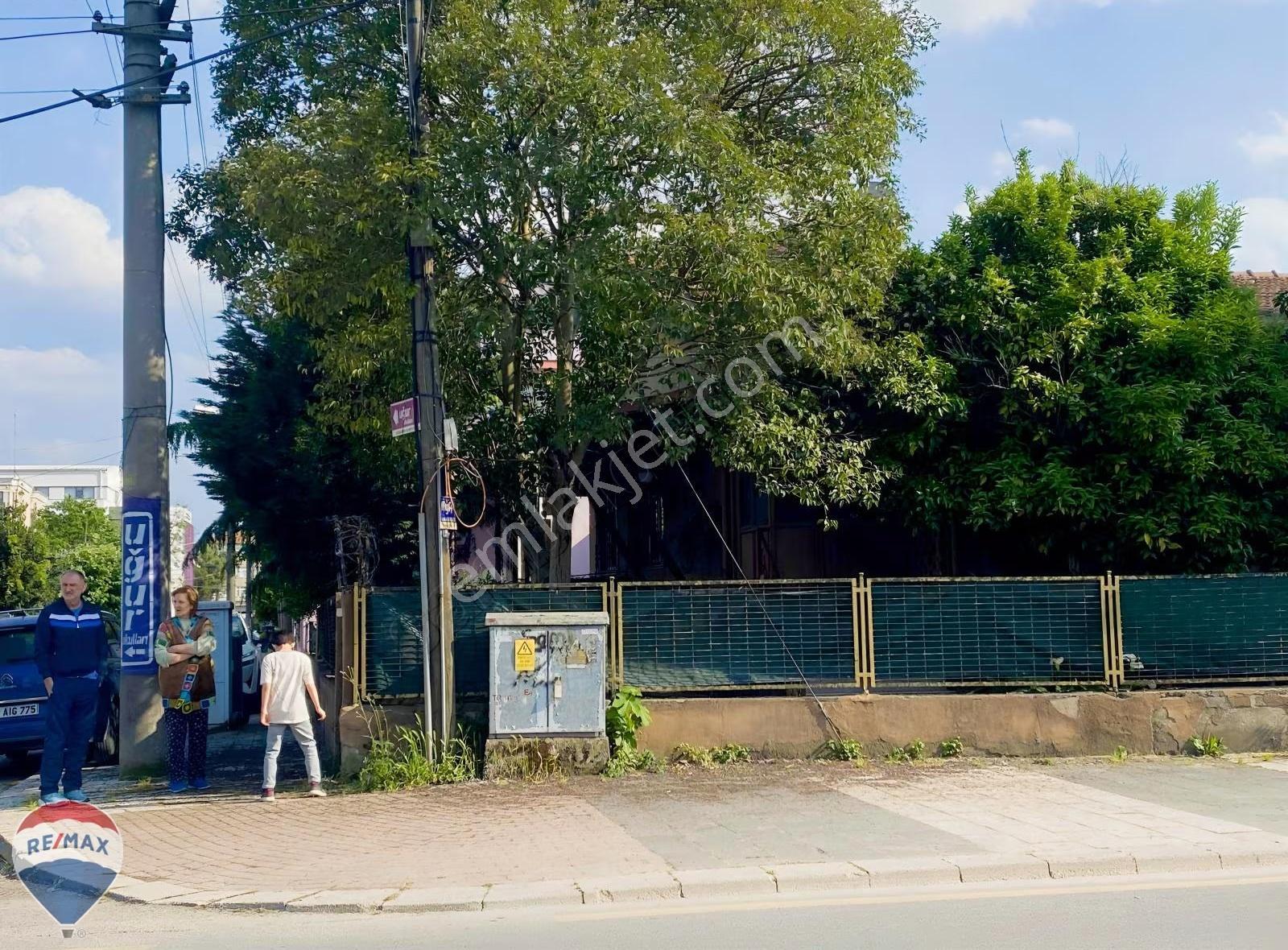Remax Maviden Şehrin Merkezinde Ticari+konut İmarlı Müstakil Ev - Görsel 28