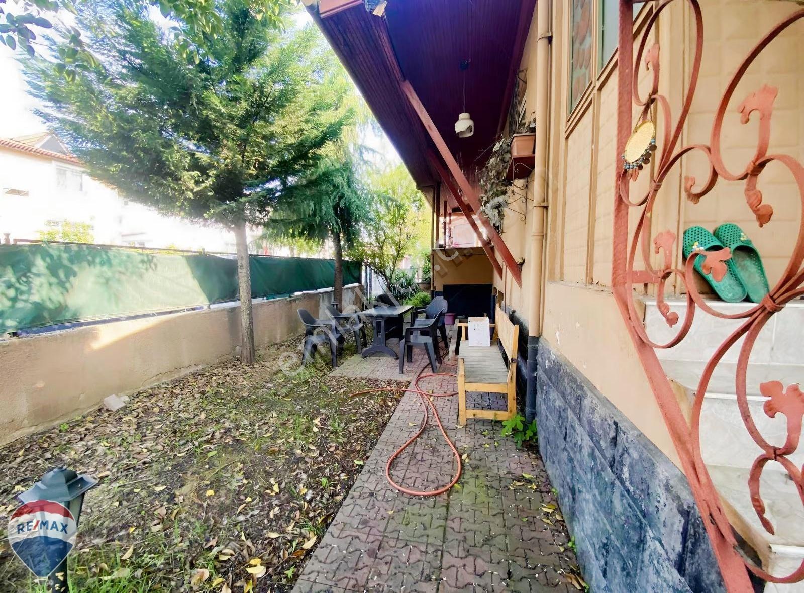 Remax Maviden Şehrin Merkezinde Ticari+konut İmarlı Müstakil Ev - Görsel 16