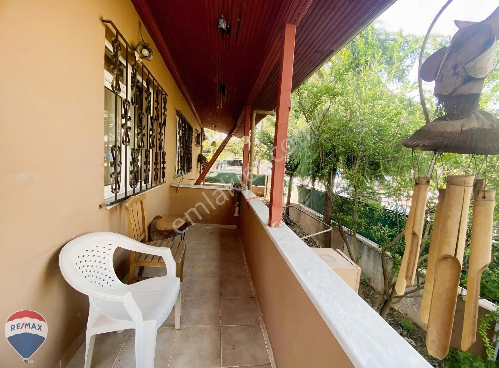 Remax Maviden Şehrin Merkezinde Ticari+konut İmarlı Müstakil Ev - Görsel 19