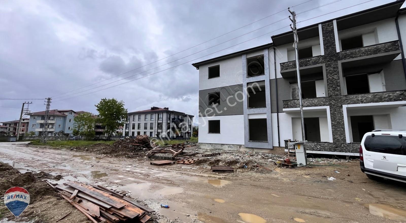 Remax Maviden Neviyede Balkonlu 94 M2 Sıfır Daireler - Görsel 8