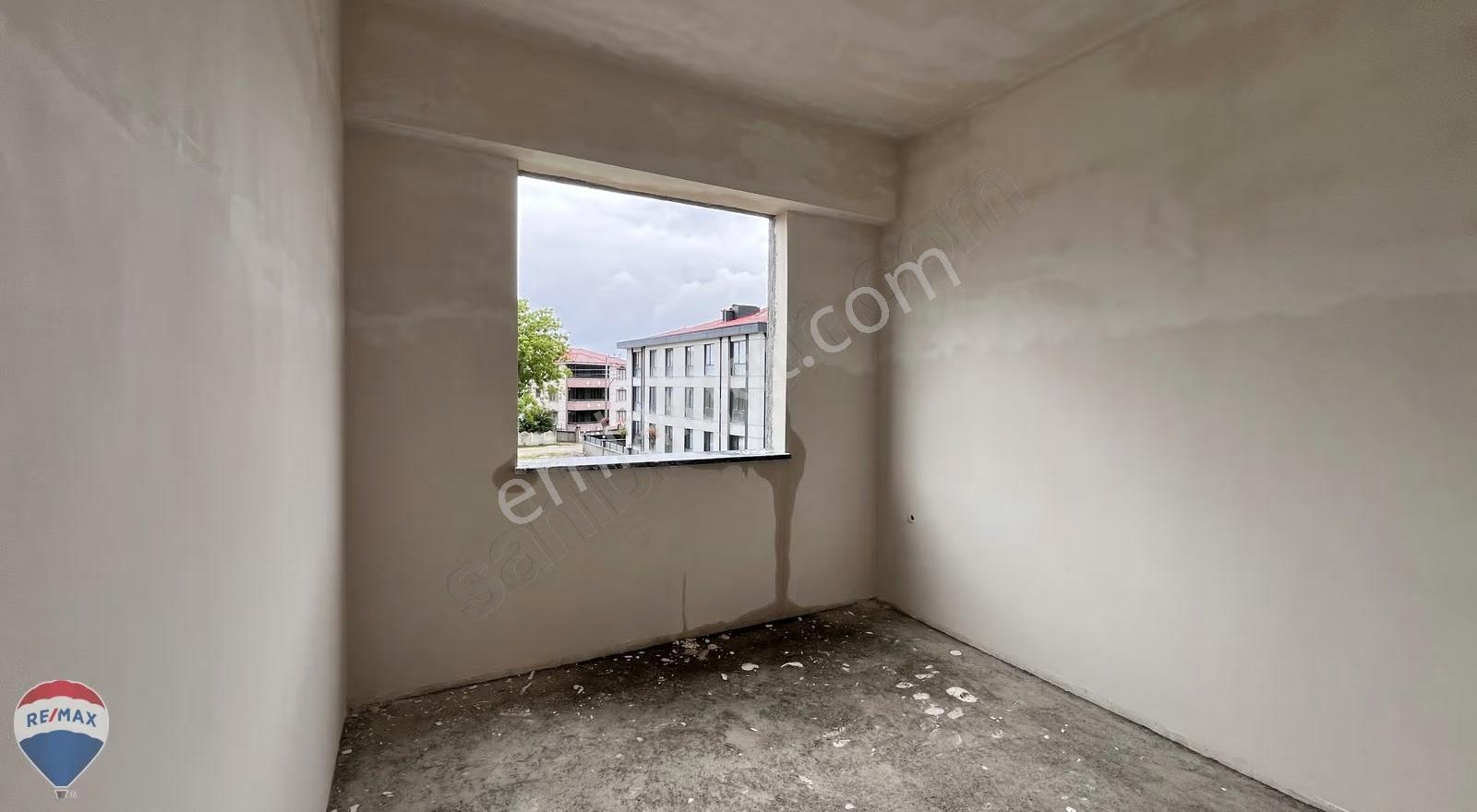 Remax Maviden Neviyede Balkonlu 94 M2 Sıfır Daireler - Görsel 6