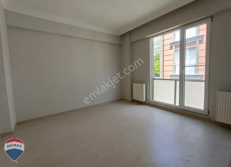 Remax Mavi Rıdvan Gedikten Site İçerisinde 3+1 Kiralık Daire - Görsel 16