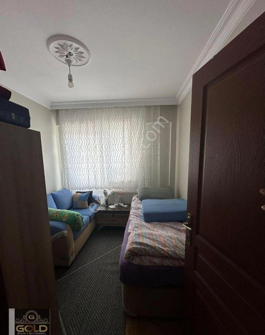 Karapürçekte 3+1 Şehit Muratoğlu İlkokul Karşısı - Görsel 15