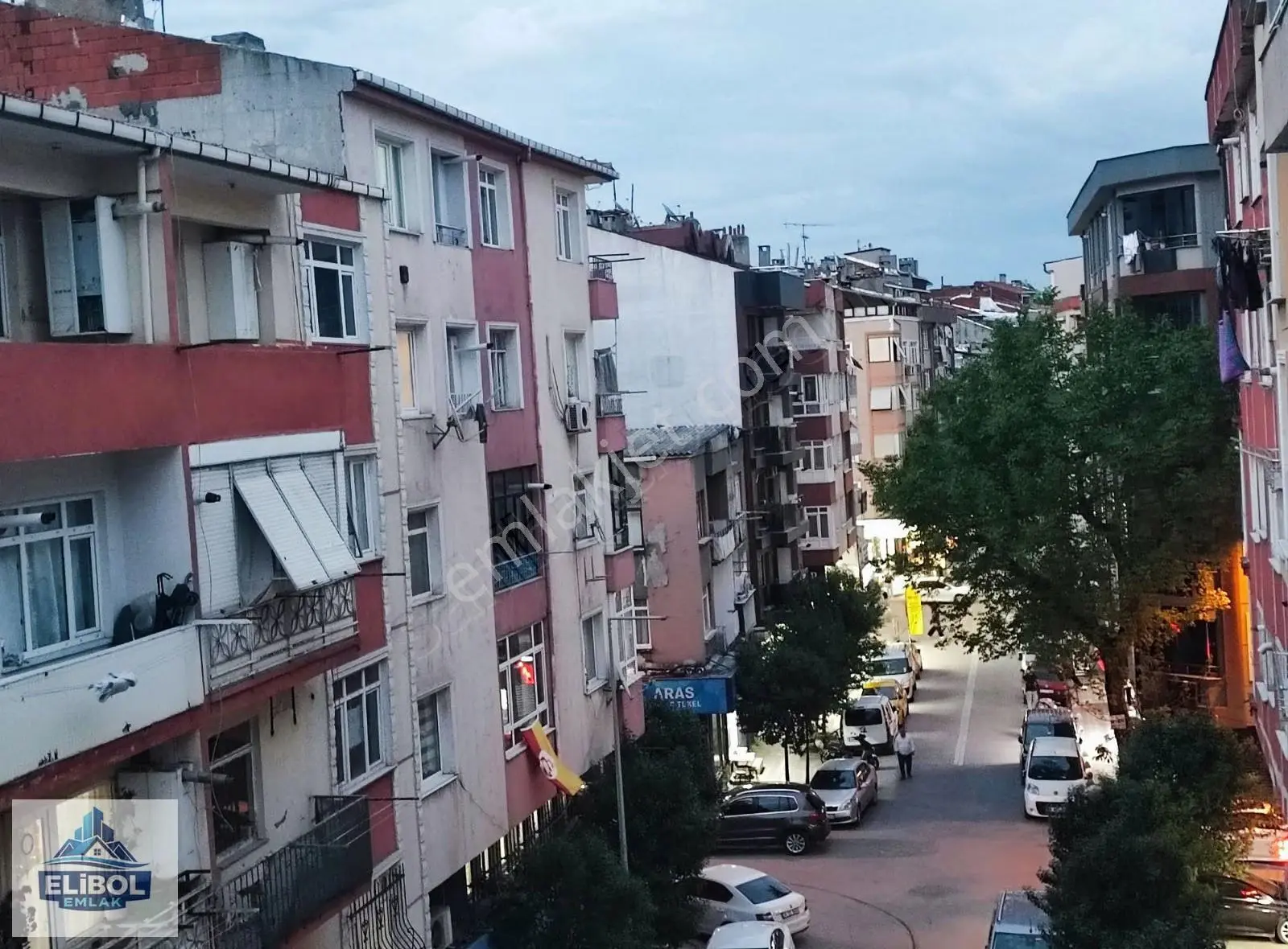 58.bulvara Paralel 1+1,70 M² Satılık Daire