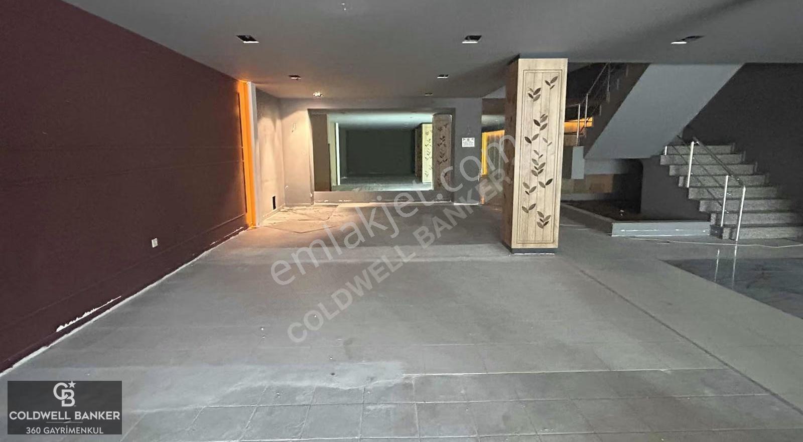 Yeşillik Caddesi 10m Cepheli Komple Kiralık Bina - Görsel 15