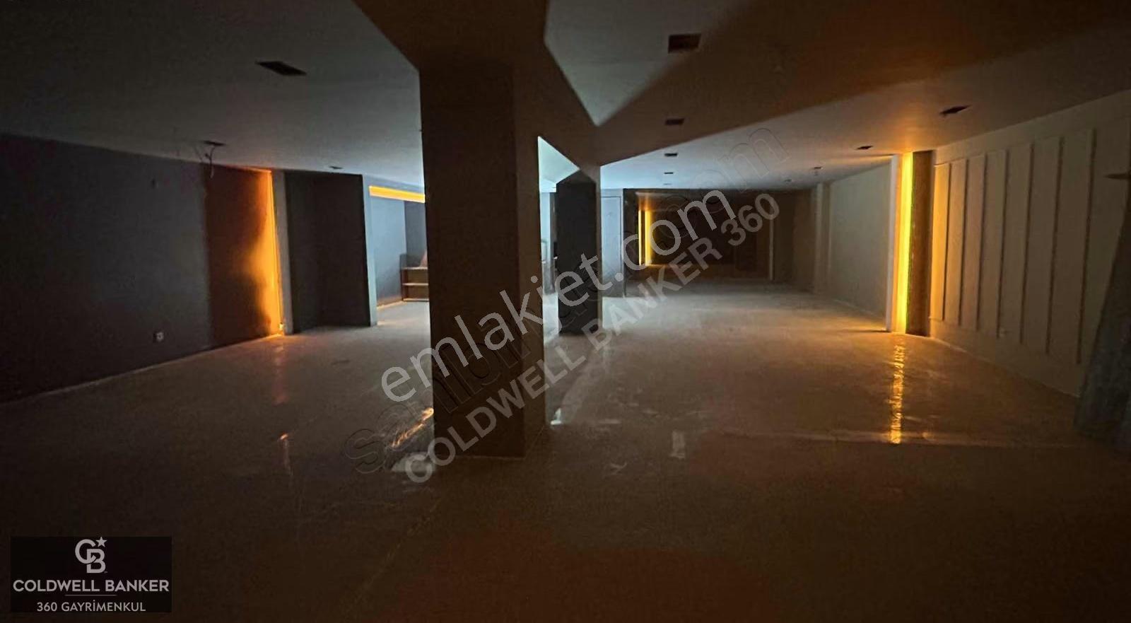 Yeşillik Caddesi 10m Cepheli Komple Kiralık Bina - Görsel 28