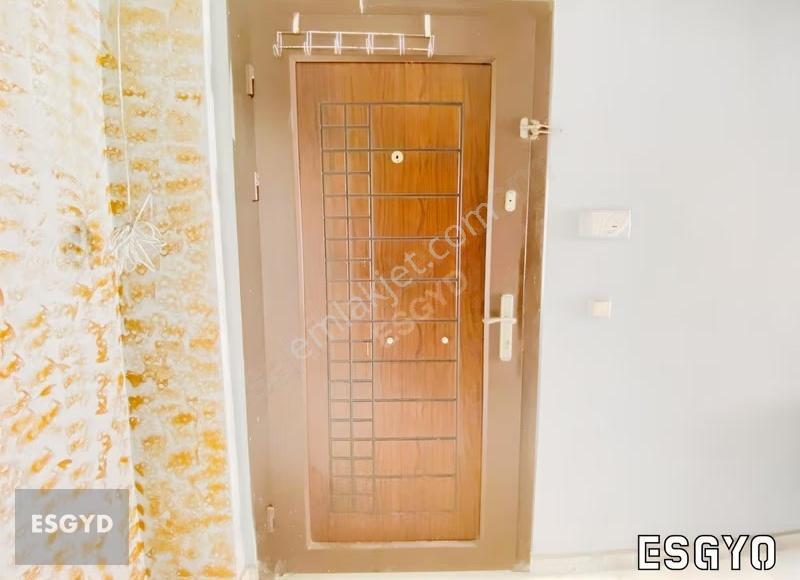 Esgyo'dan Anadolu Ünv. İçem Kapısı Yakını 2+0 Kiralık Daire - Görsel 10