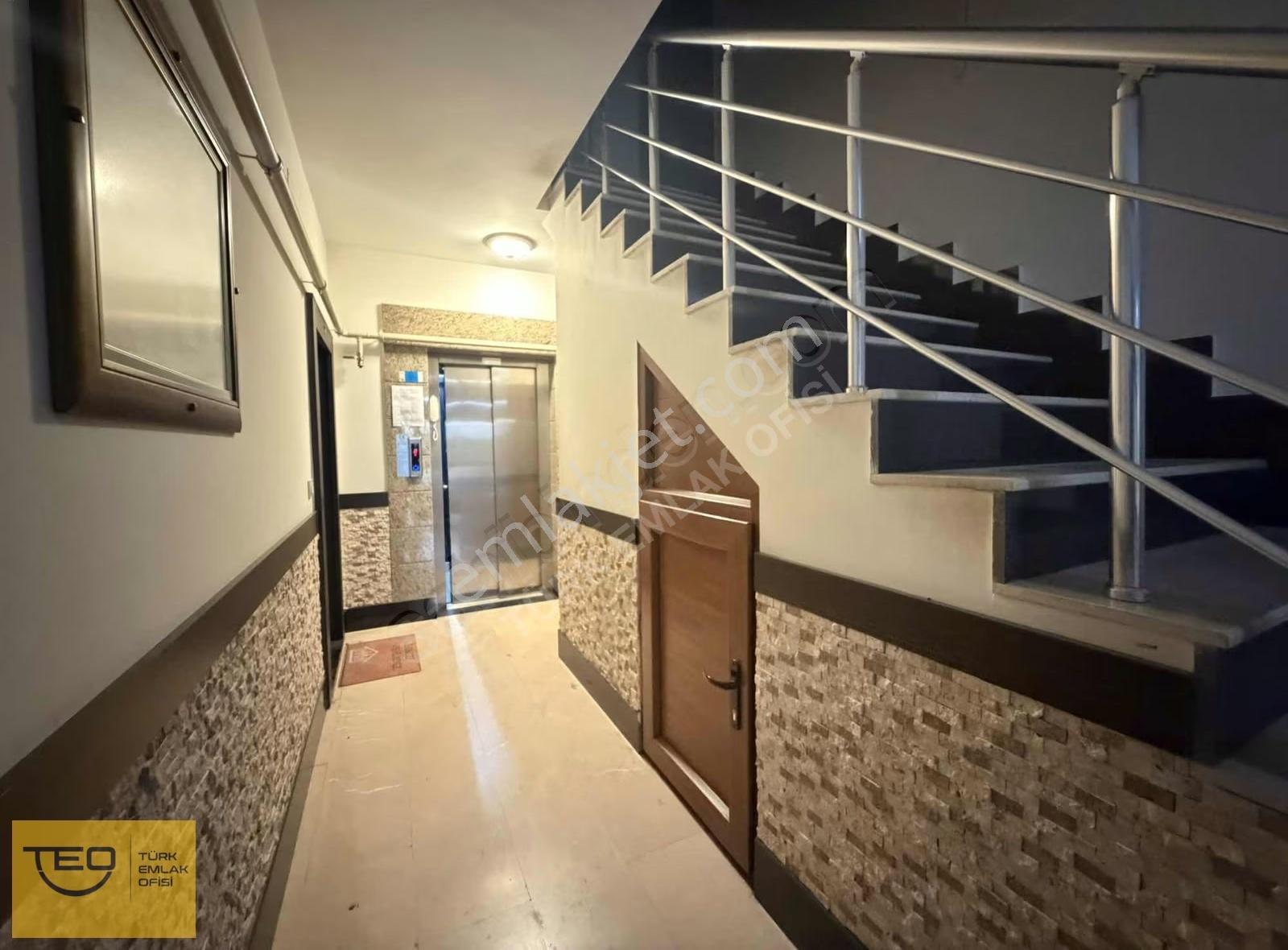 Kuşkavağı Mahallesinde 3+1 Katta Dubleks İçi Boş Kiralık Daire - Görsel 4