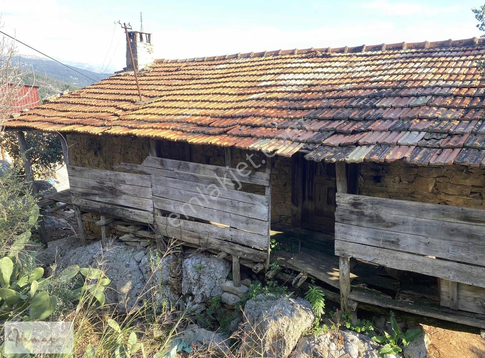 İdamax'tan Satılık Köyiçi Taş Ev - Görsel 6