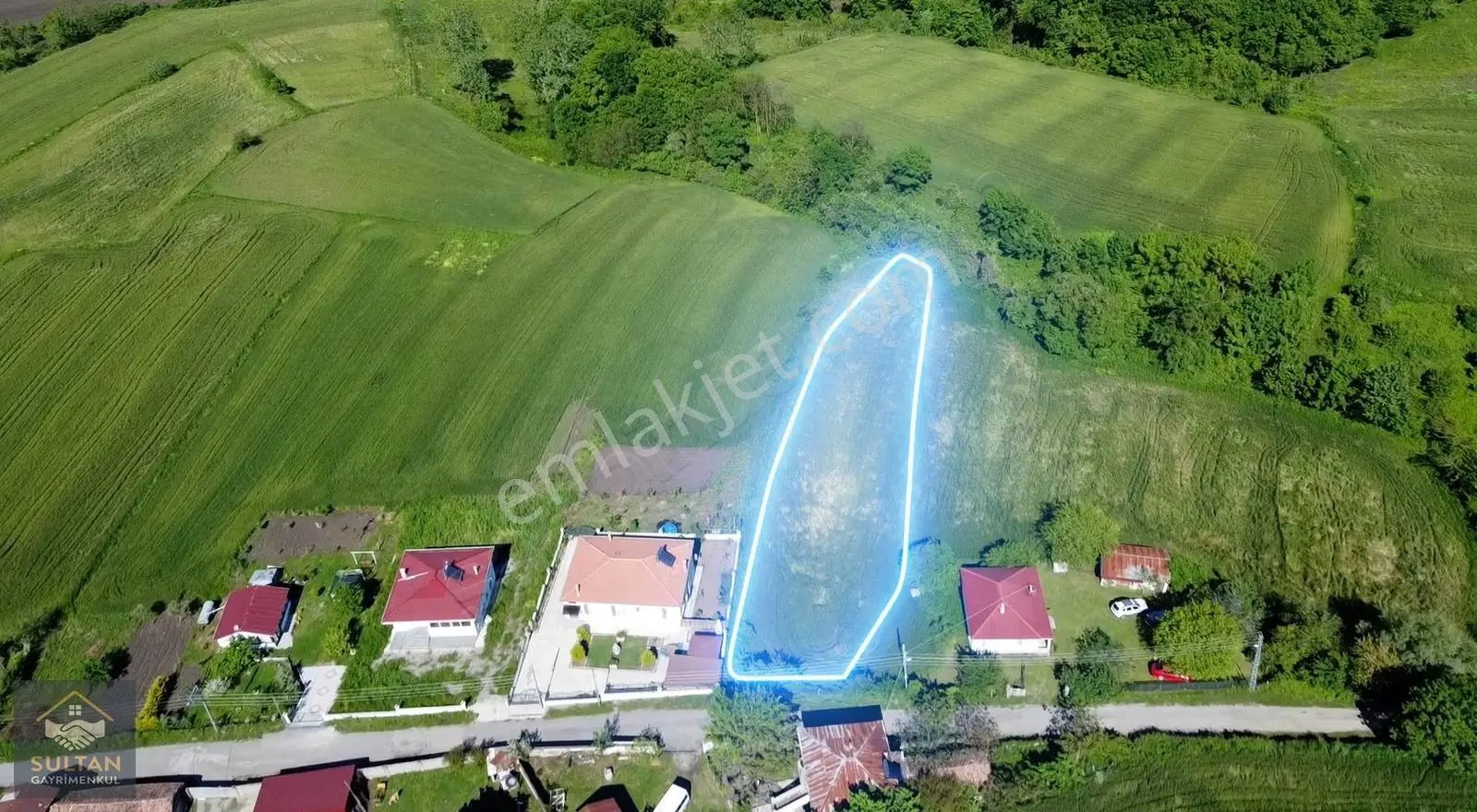 Kaçırılmıyacak Fırsat 1763 M2 Satılık Arazi- Ev Yapımına Uygun - Görsel 17