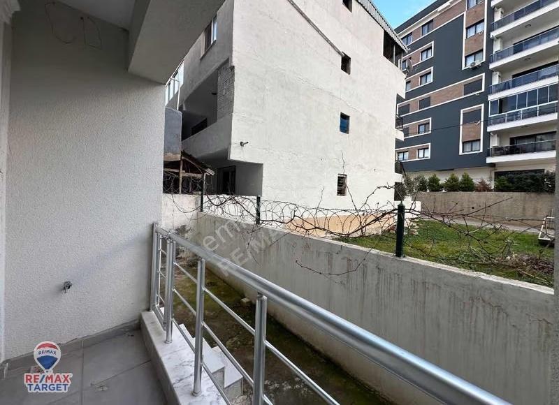 Menemen Zeytinlikde 3+1 Kiralık Daire Bahçe Kullanımlı - Görsel 26