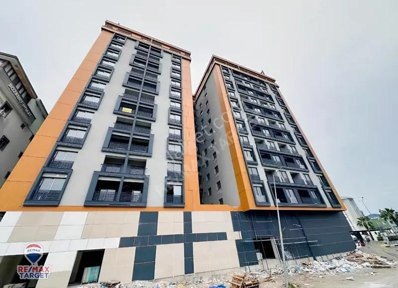 Menemende İzbana Yakın | Satılık Lüks 3+1 Sıfır Daire