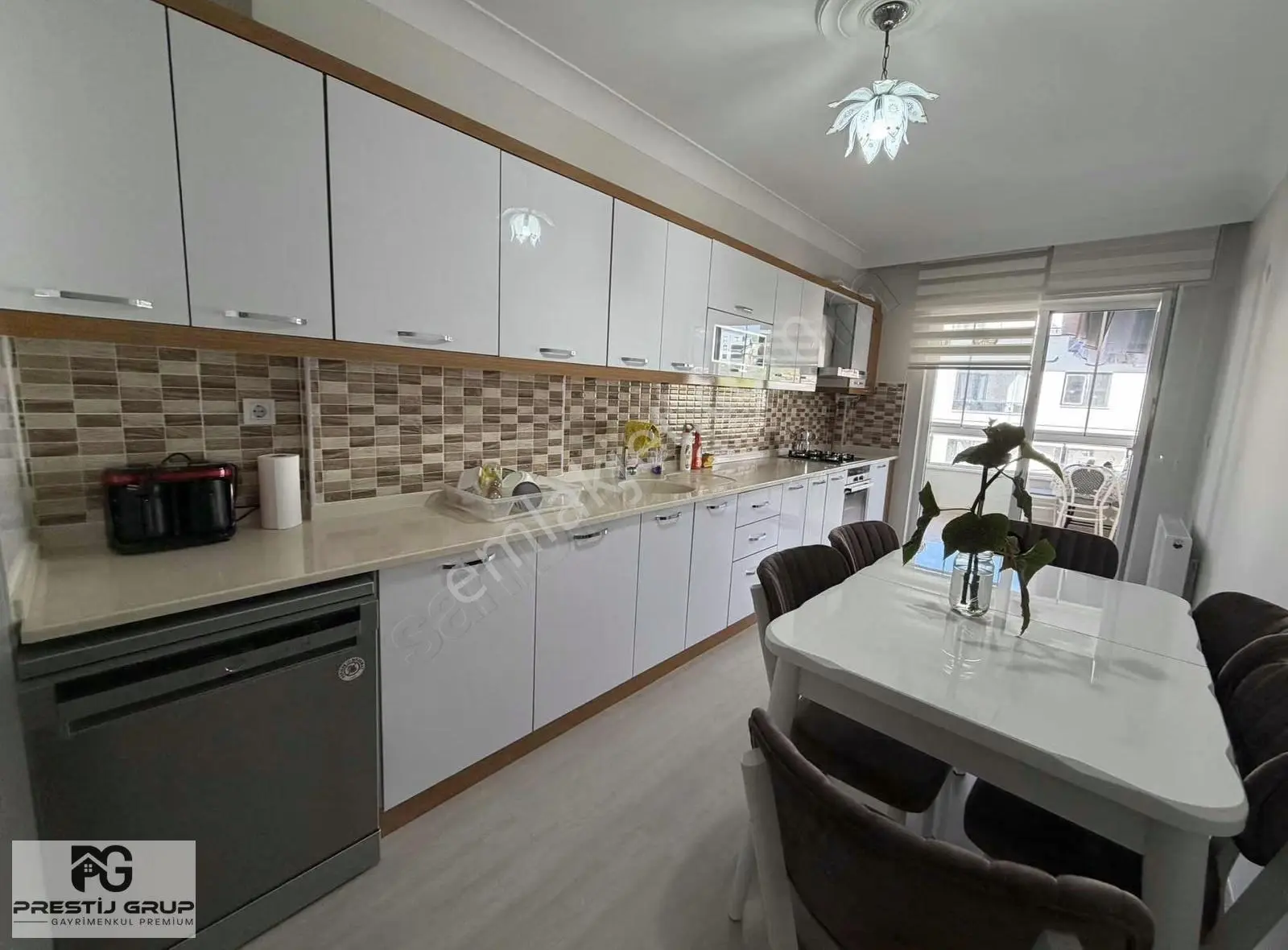 Prestij Gruptan Kestel'de Muhteşem Ferah 3+1 Daire