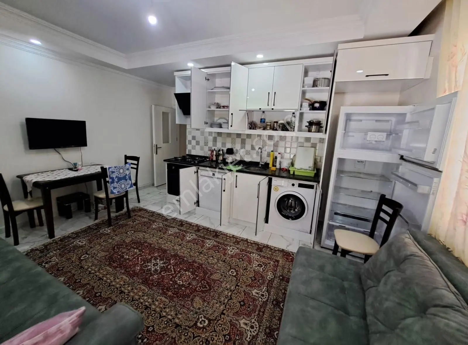 Özyıldız Emlaktan Kavaklı Mahallesinde 2+1 Eşyalı Kiralık Daire - Görsel 2