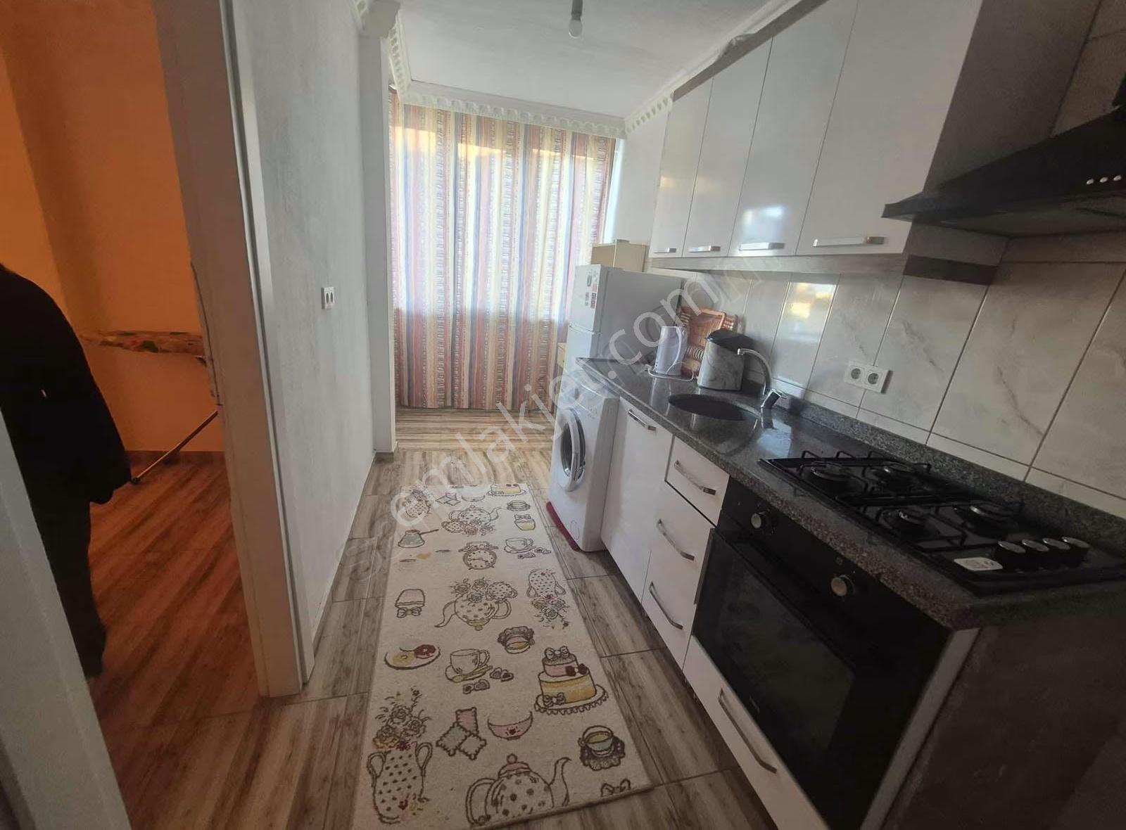 Özyıldız Emlak'tan Emek Mahallesı'nde 1 + 1 Eşyalı Kıralık Daıre - Görsel 13