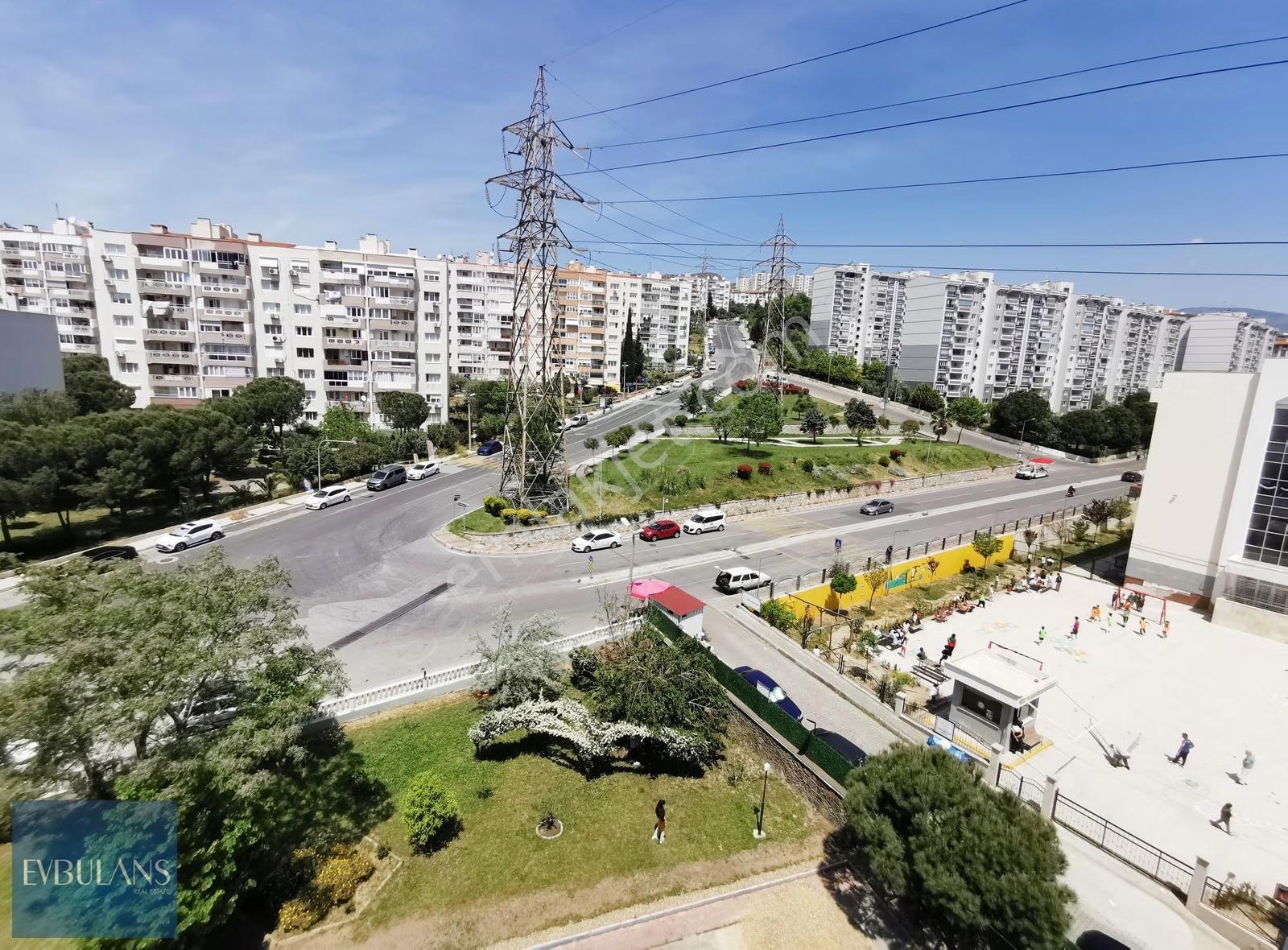 Karşıyaka Oyak Sitesi Park Ve Deniz Manzaralı Ara Kat 3+1 Daire - Görsel 21