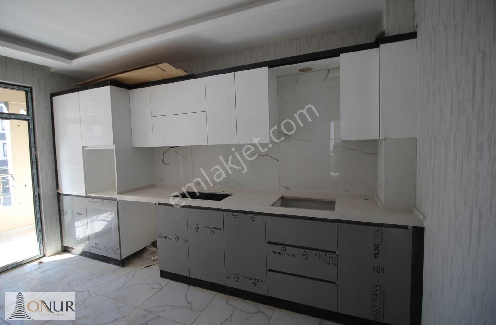 Onur Emlaktan Site İçi Kapalı Otoparklı 3+1 Satılık Lüks Daire - Görsel 10