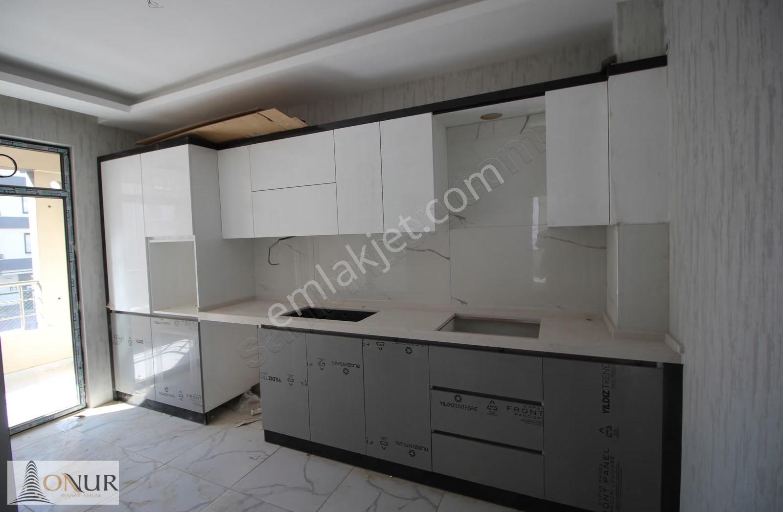 Onur Emlaktan Site İçi Kapalı Otoparklı 3+1 Satılık Lüks Daire - Görsel 18