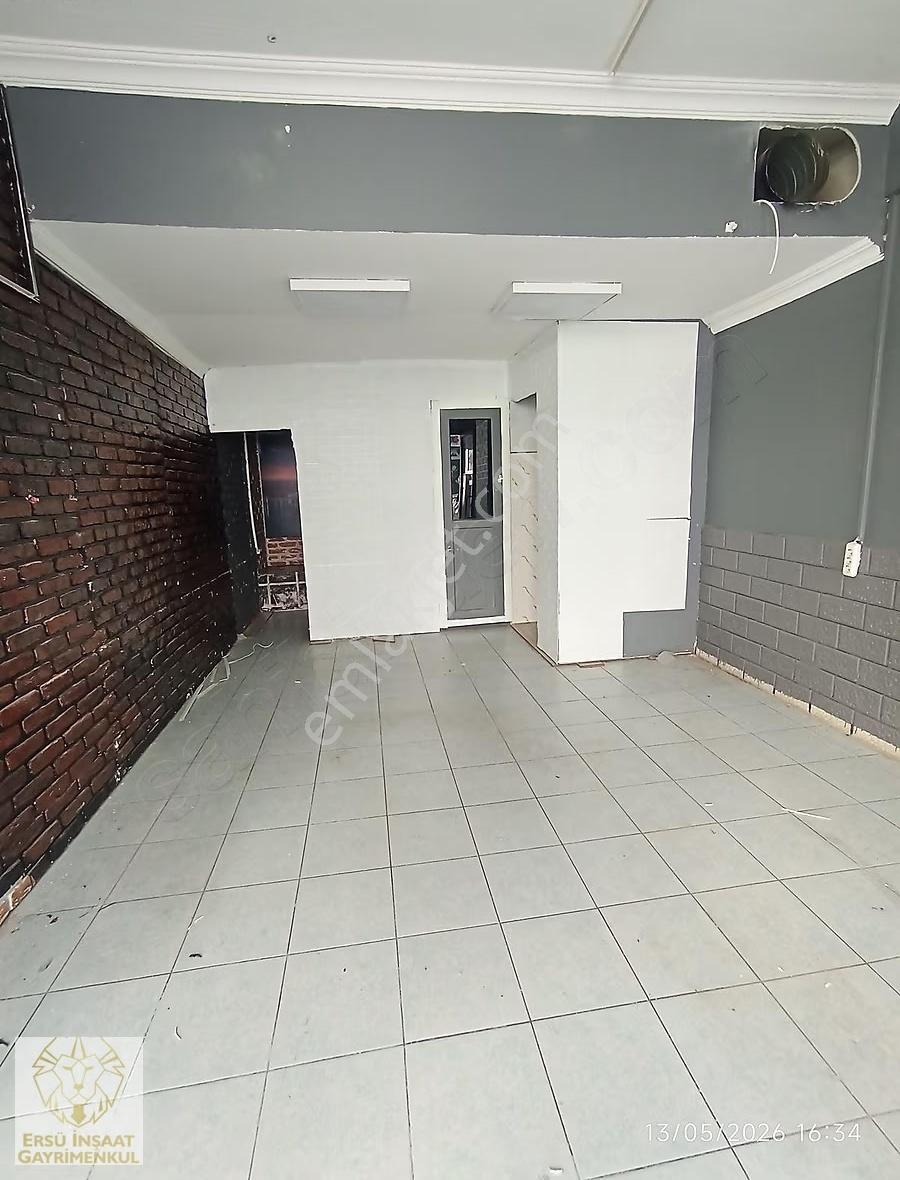 Ersü'den Yıldız Caddesi'nde Bacalı, 40 M² Kiralık Dükkan - Görsel 8