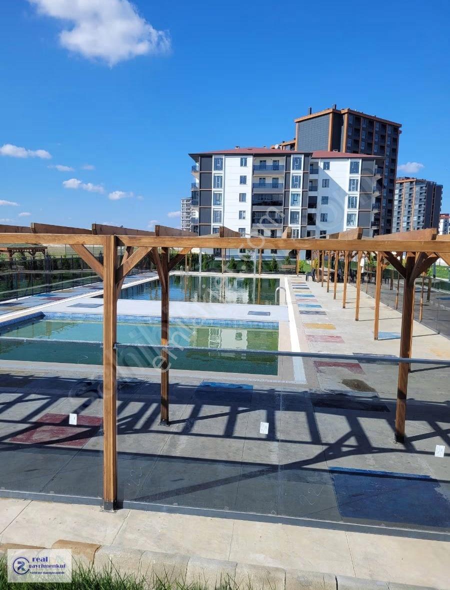 Hatip Mah. Laçin Garden City Acil Satılık 3+1 - Görsel 3