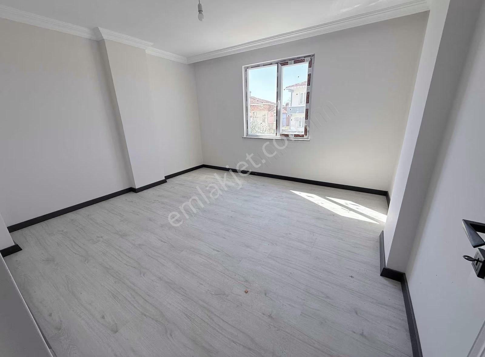 Kiralık Arakat Geniş Sıfır Daire Barış Mahallesş - Görsel 8