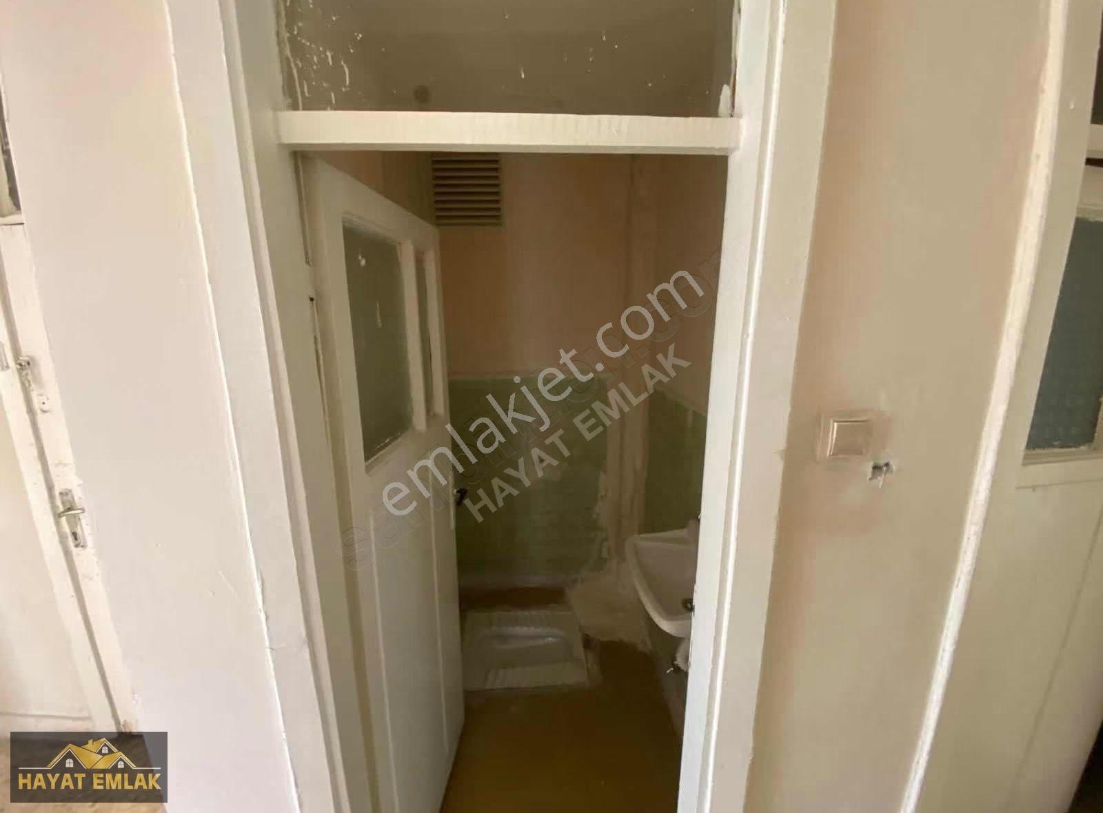 24m Cadde Üzeri 2+1 Daire (ev/ofis) Kiralık - Görsel 7