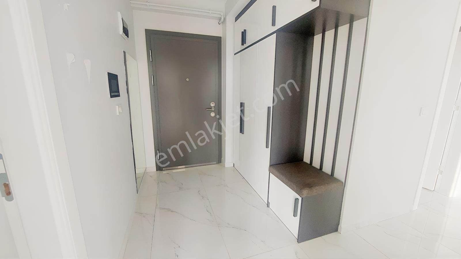 Çorlu Hürriyet Mahallesi Kiralık Bahçe Katı 3+1 Daire - Görsel 22