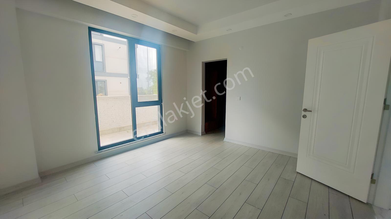 Çorlu Hürriyet Mahallesi Kiralık Bahçe Katı 3+1 Daire - Görsel 19