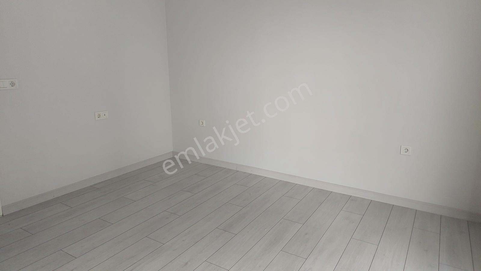 Çorlu Hürriyet Mahallesi Kiralık Bahçe Katı 3+1 Daire - Görsel 26