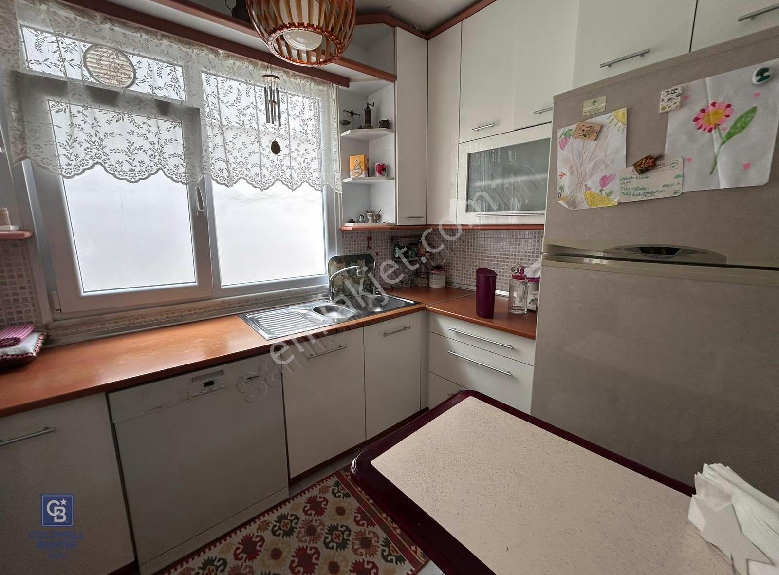 Üsküdar Selamsız Da Cadde Üzeri Satılık 3+1 Daire - Görsel 22