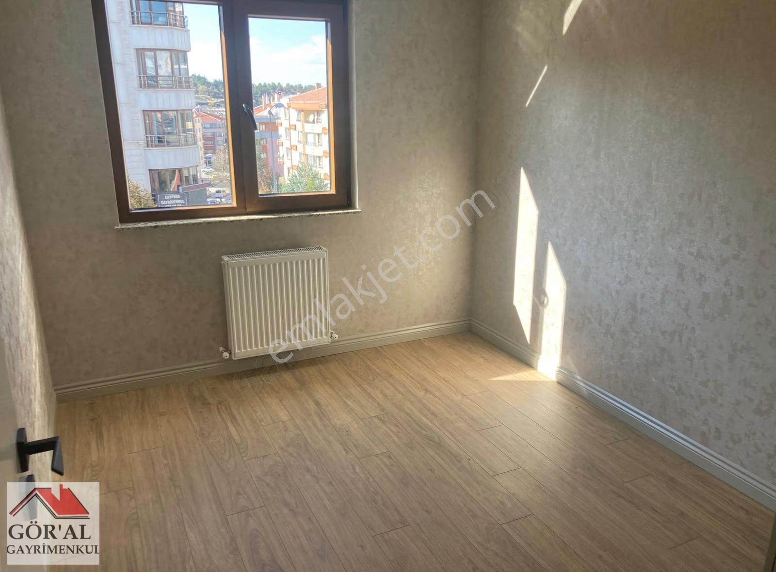 Göraldan Cevizlidere Caddesi Üzeri Lüks Yapılı Kilerli Asansörlü - Görsel 19
