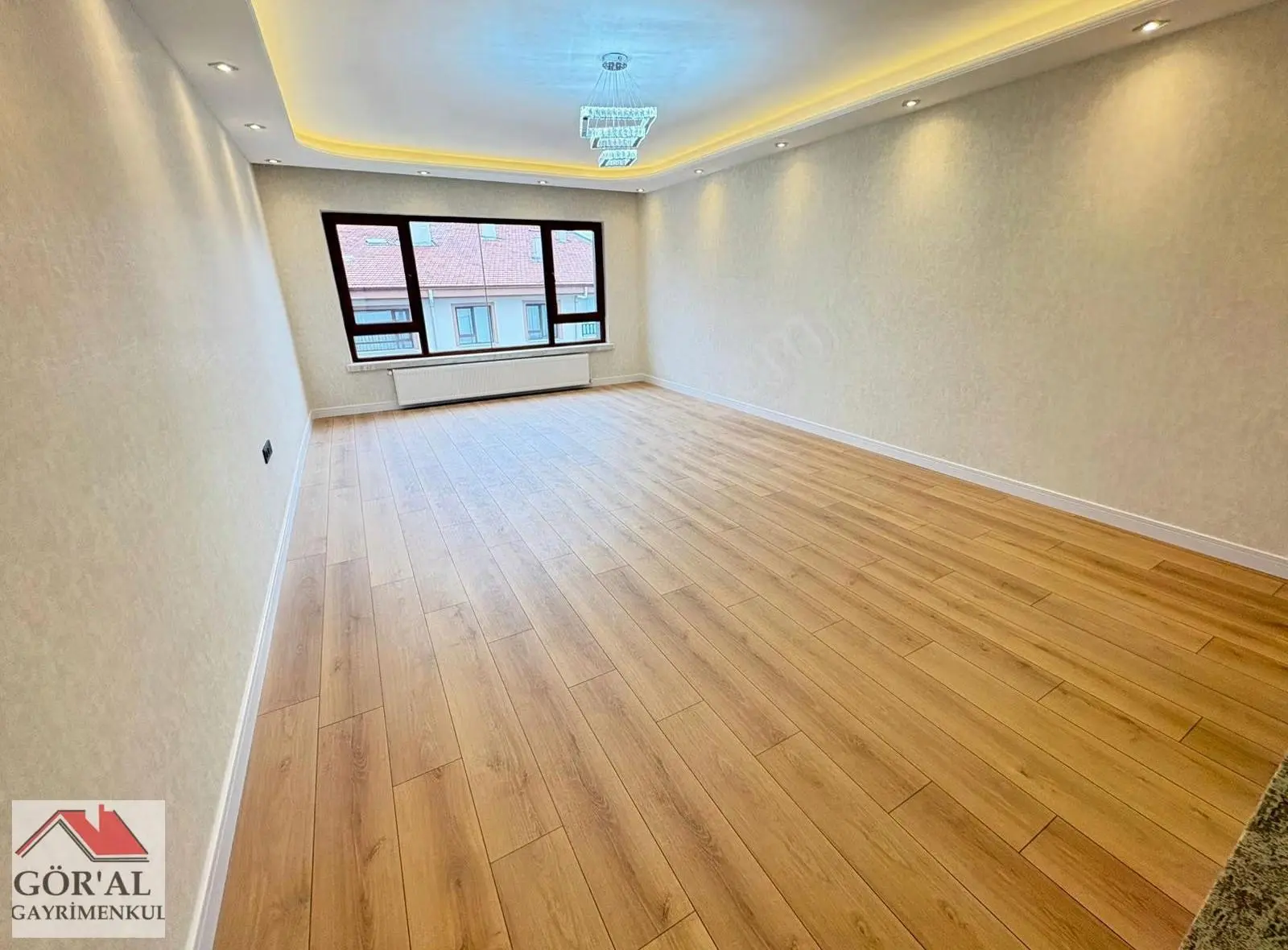 Göral Emlak Övecler Kabil Cad. Üzeri 3+1 Yeni Sıfır Yapılı Boş