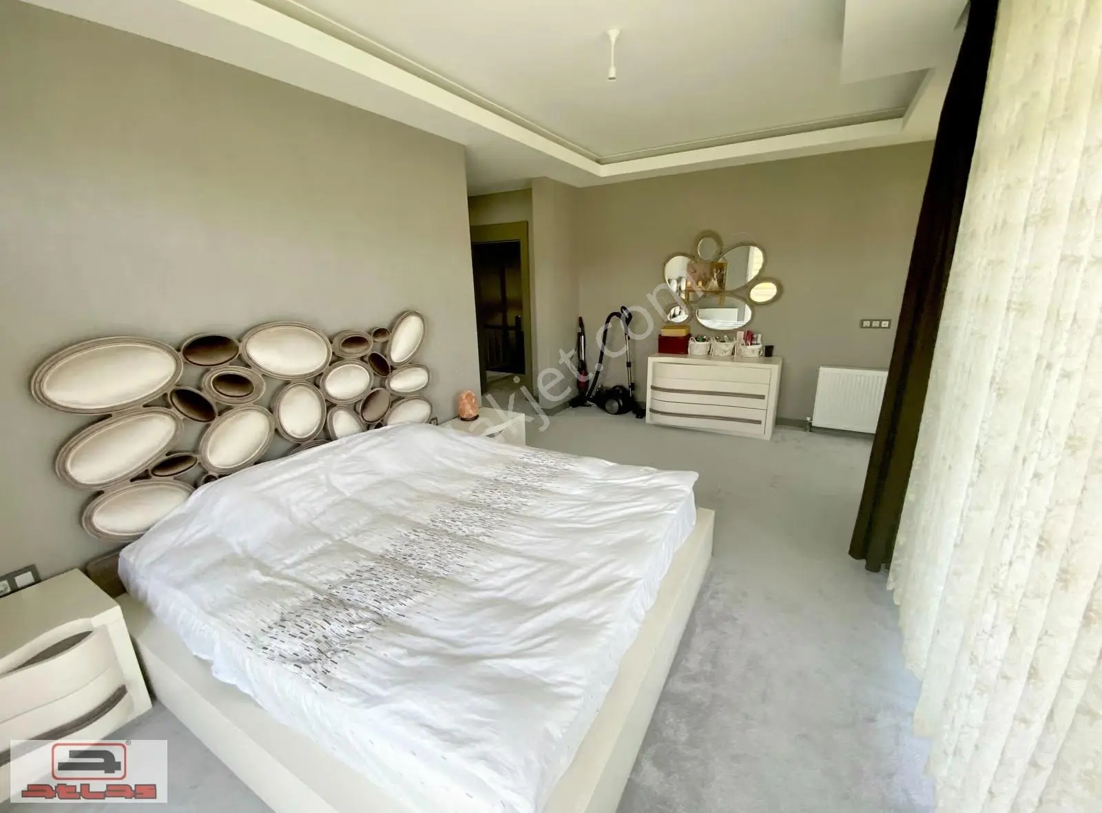 Zeray Korupark Villa Tadında Müstakil Bahçeli Satılık 4+1 - Görsel 9
