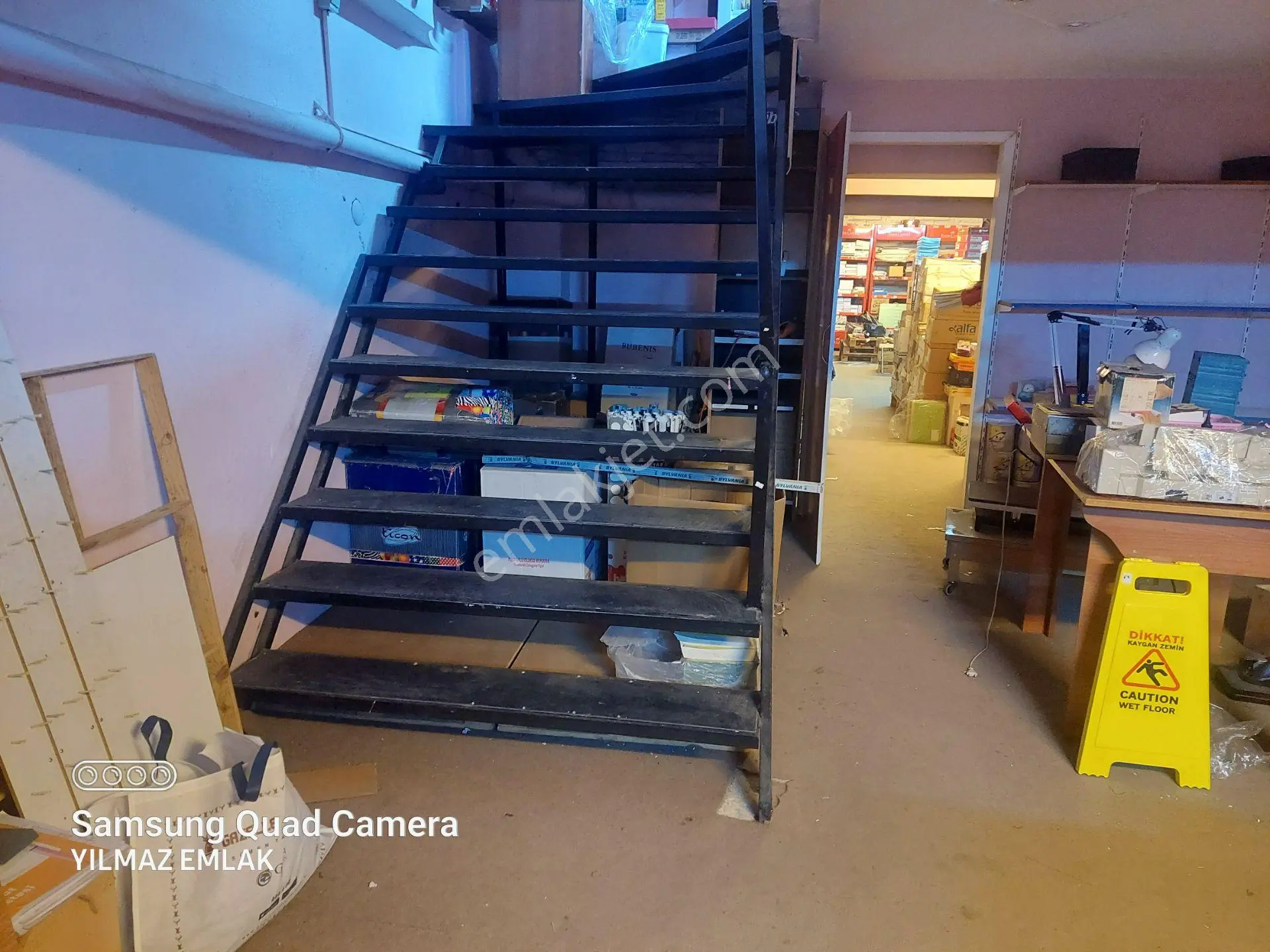 1003 Karaçay Mahallesi Hürriyet Caddesi Üzeri Kiralık Üç Katlı İşyeri - Görsel 9