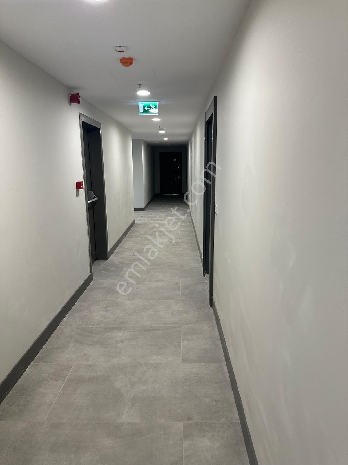 Fikirtepe 'de Metro Ve Metrobüse Yakın 1+1 - Görsel 15