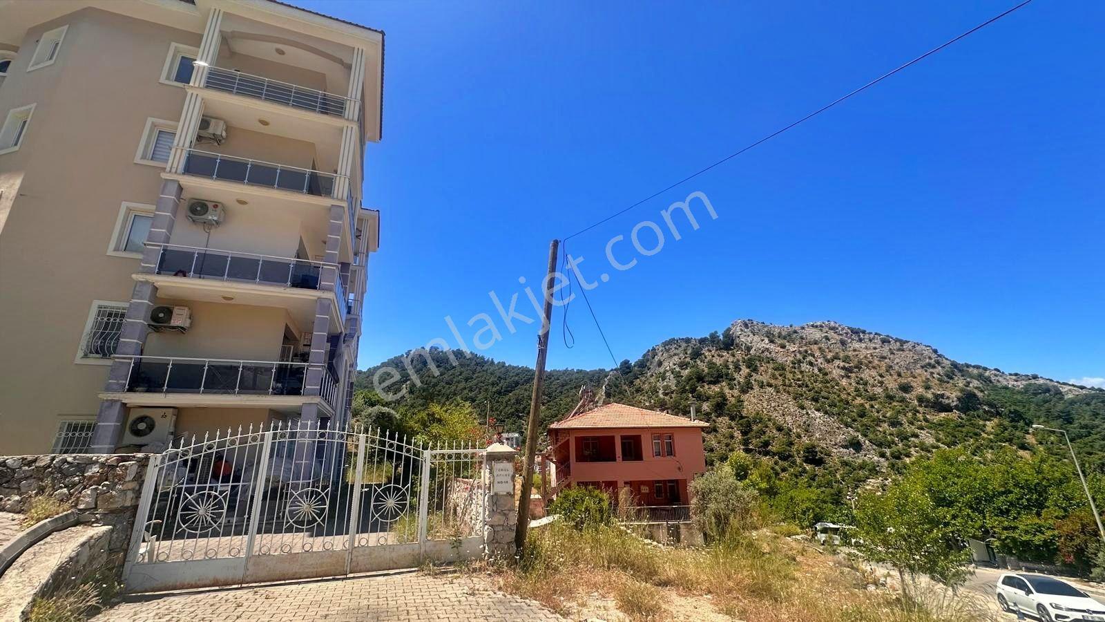 Ölüdeniz Yolunda Deniz Manzaralı Satılık 2+1 Daire - Görsel 4