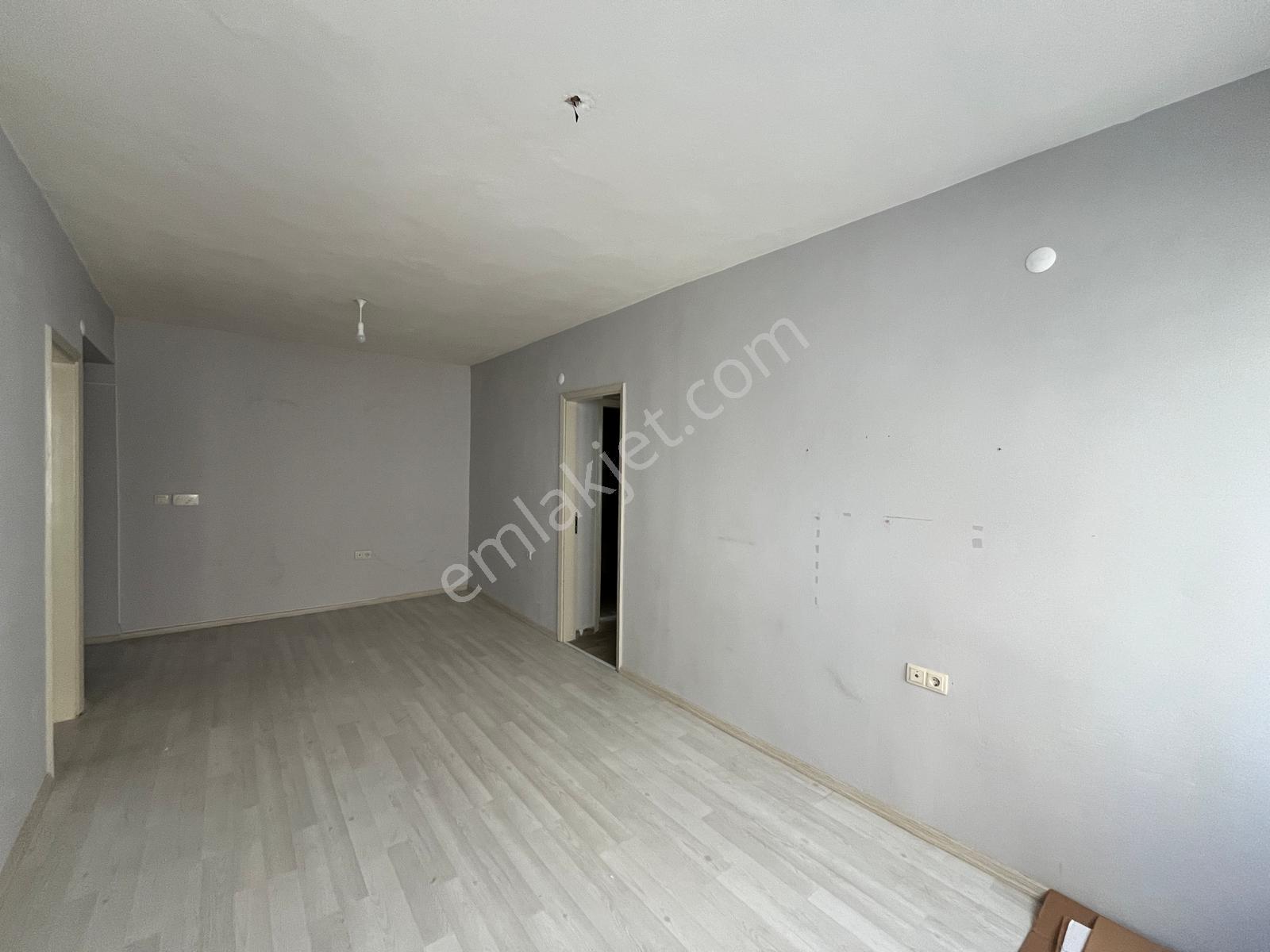 Meydan'da Kiralık 2+1 Tadilatlı Fırsat Daire - Görsel 12