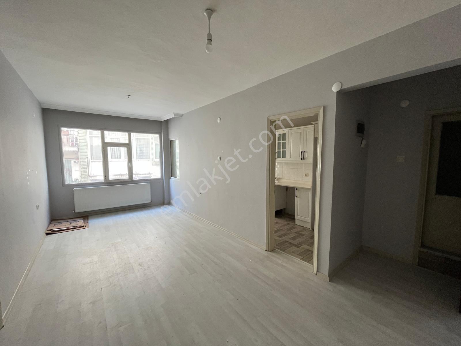 Meydan'da Kiralık 2+1 Tadilatlı Fırsat Daire - Görsel 10