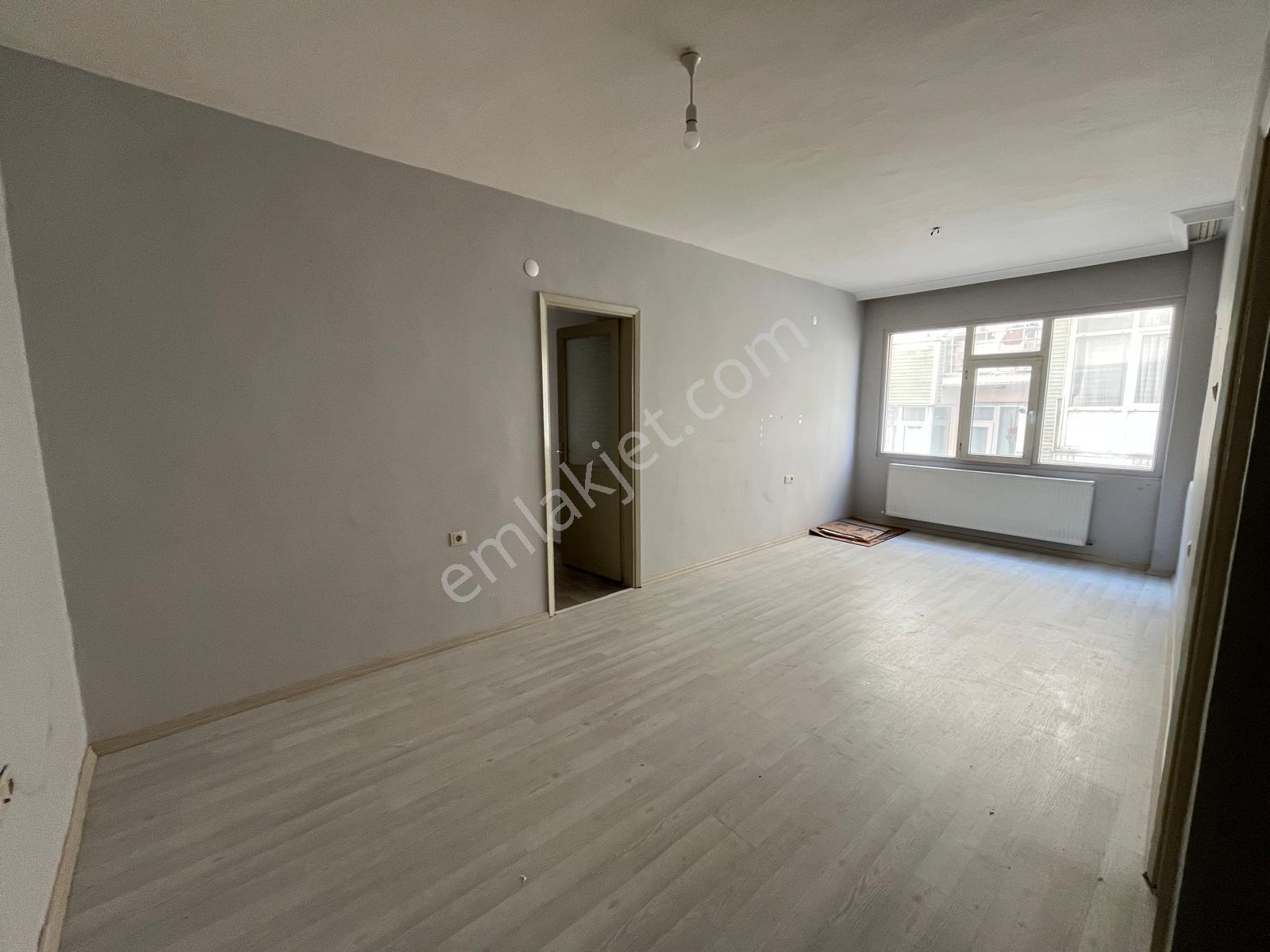 Meydan'da Kiralık 2+1 Tadilatlı Fırsat Daire - Görsel 11