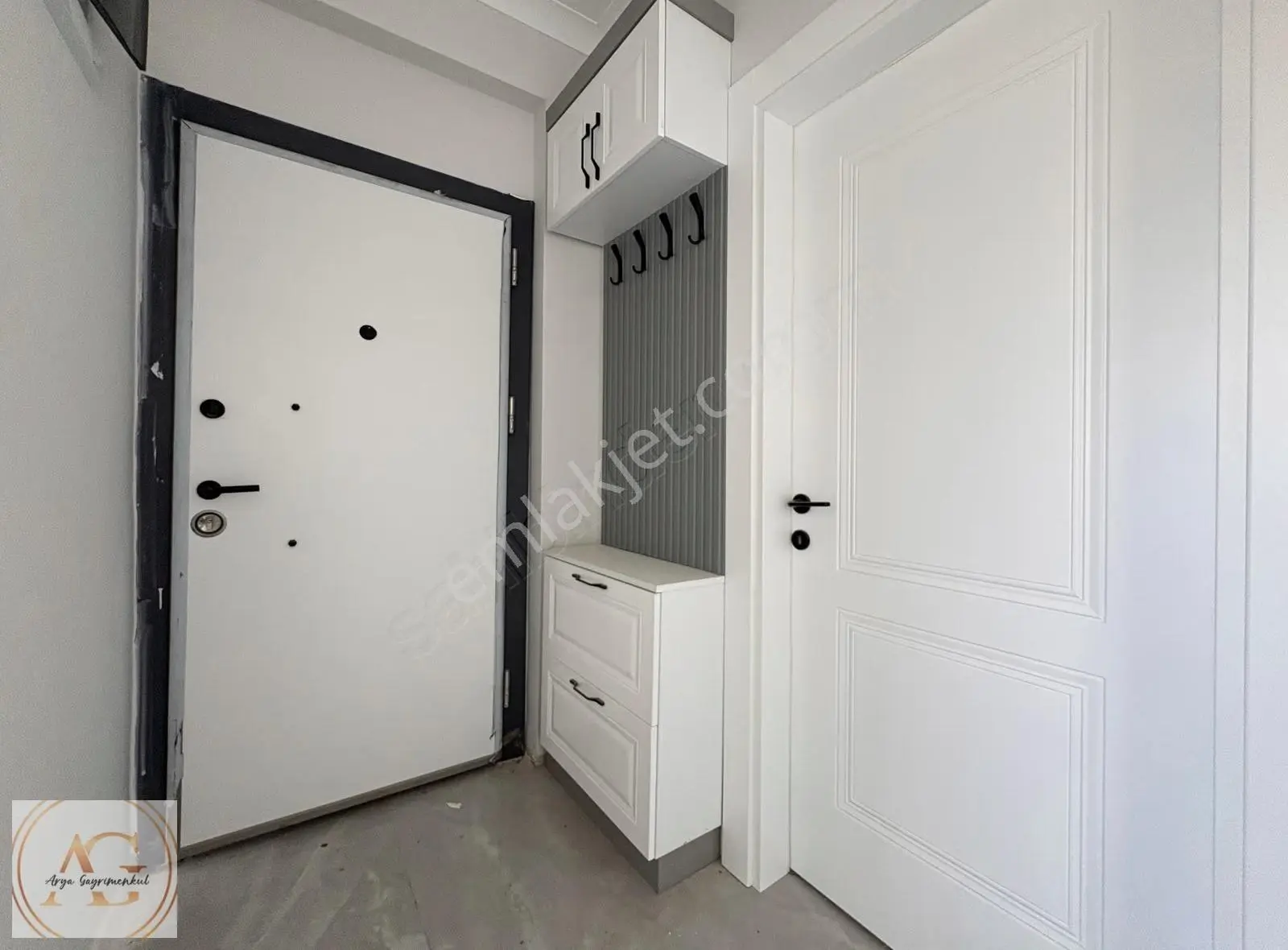 Küçükkuyu'da Bahçe Kullanımlı 2+1 Lüks Daire (denize 300m) - Görsel 4