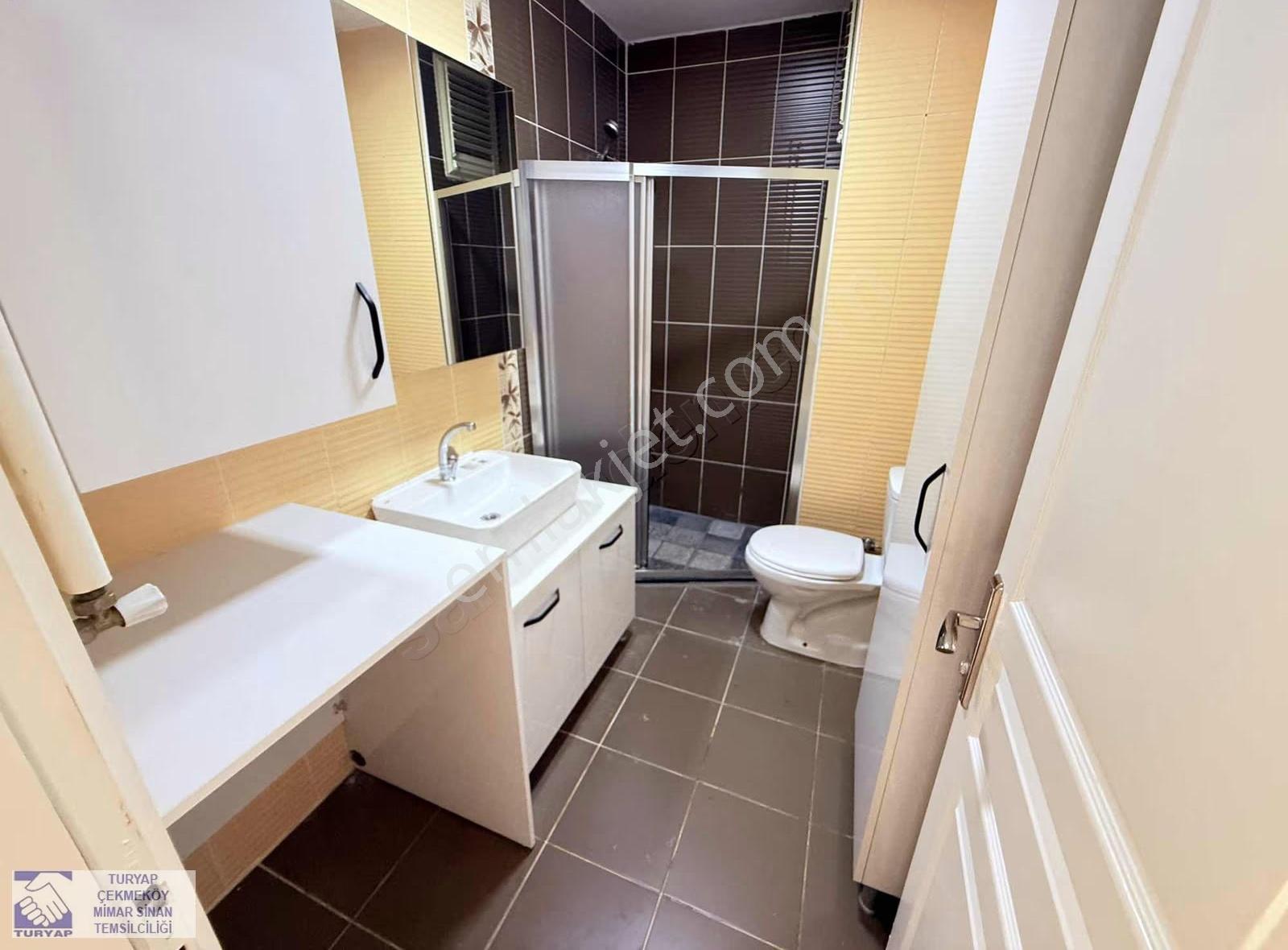 Madenler Metroya Yakın İçi Komple Yenilenmiş 3+1 Arakat Daire - Görsel 12