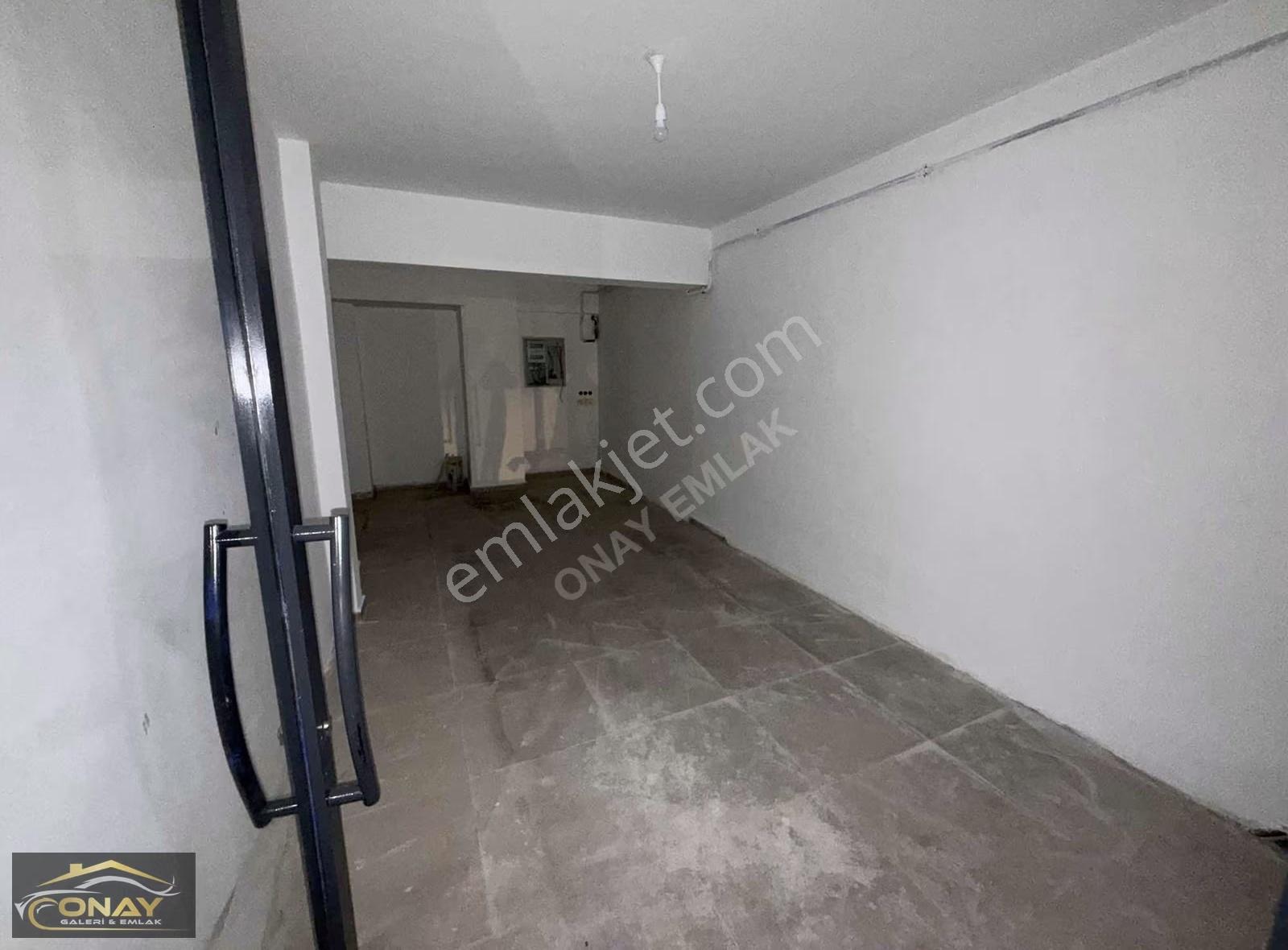 Onay Emlak' Tan Kiralık Dükkan Şehir Merkezinde - Görsel 4