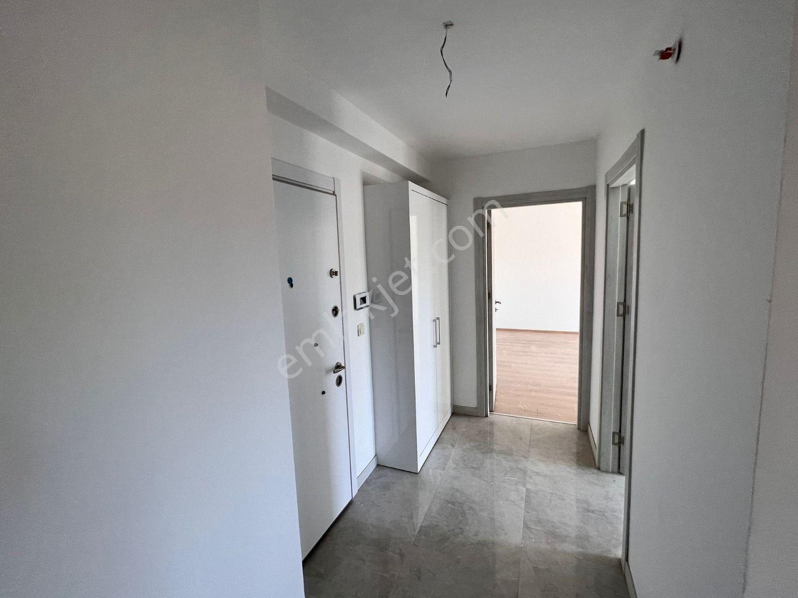 Bayraklı Dasif Vista'da Şehir Hst Yakını,deniz Manzaralı,çift Cephe,havuzlu,güvenlikli 3+1 - Görsel 8